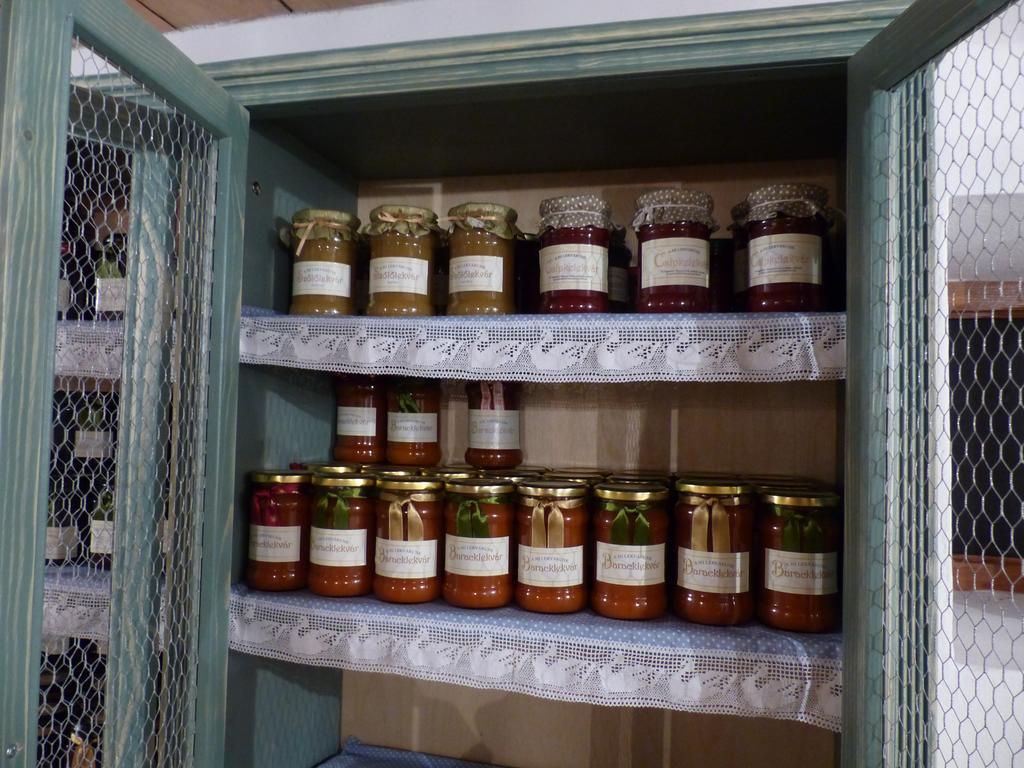 מלון Trizs Fruktarium Vendeghaz מראה חיצוני תמונה